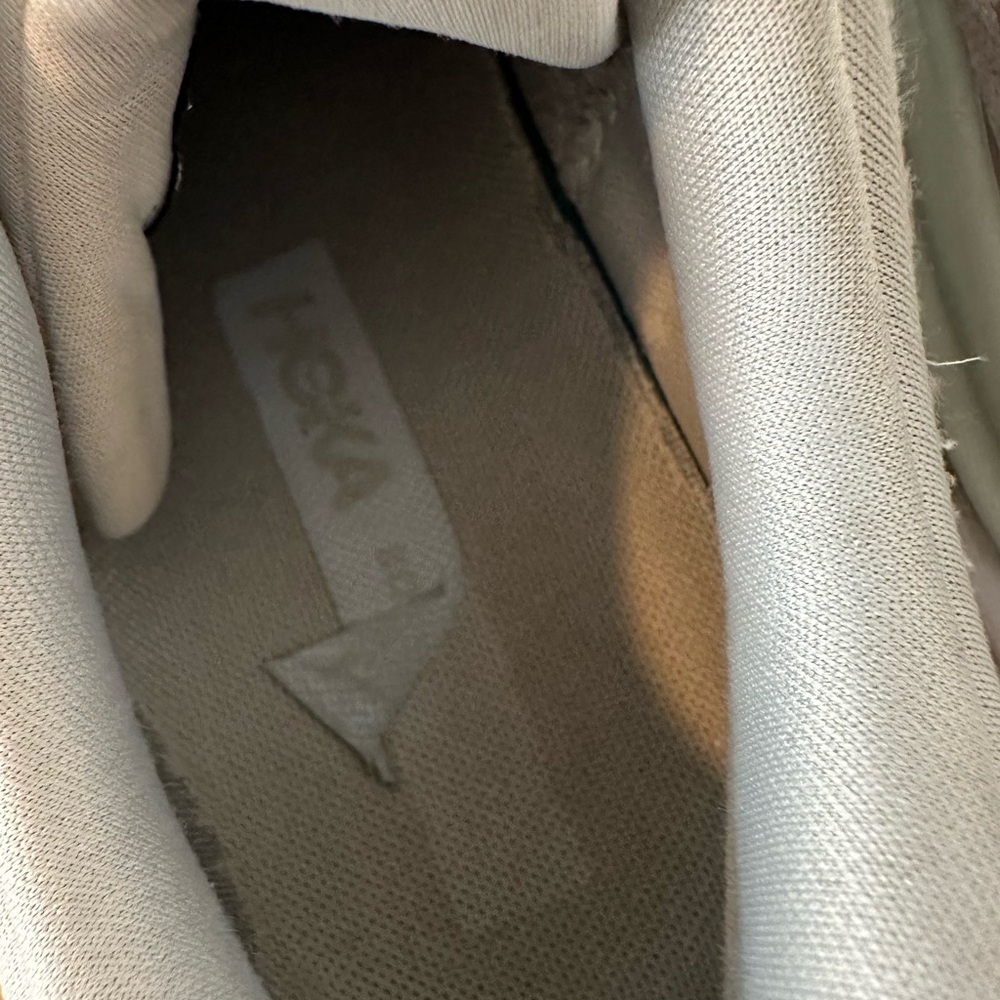 HOKA Women’s Bondi 8 - Picture 7 of 16